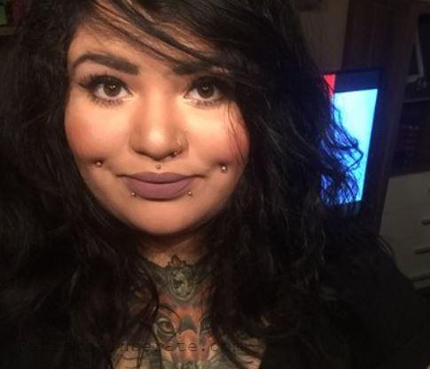 Cheerluder - Vorliebe: Fisting - Fetisch Kontakte in Achim